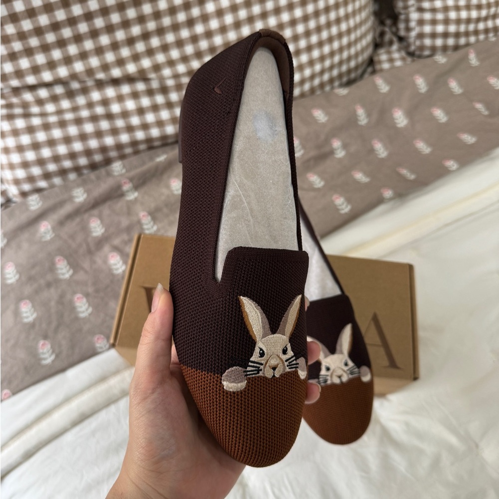 Brown Rabbit Embroidered Flats - Picture 2 of 4